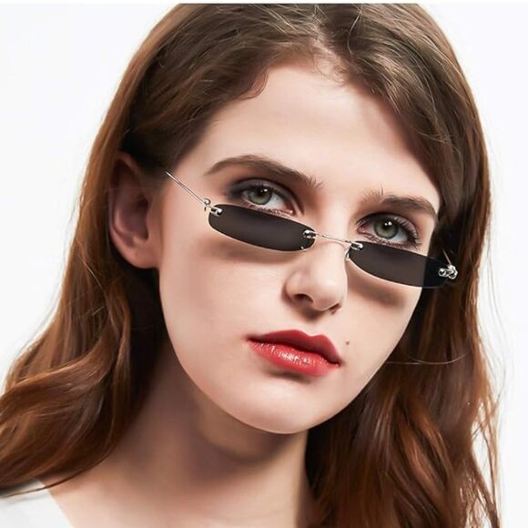 Micro woman\'s black sunglasses